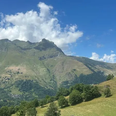Holiday home Snowco The Barn Planvillard